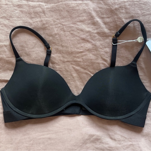 2 pepper wireless push up bras in 36A - Picture 2 of 4